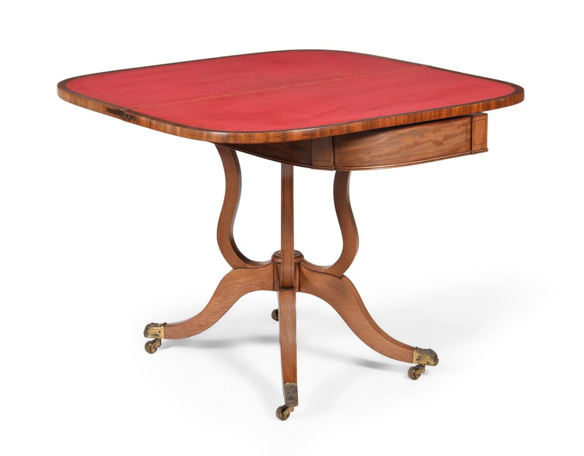 Y A GEORGE III MAHOGANY AND ROSEWOOD CROSSBANDED CARD TABLE - Bild 2 aus 3