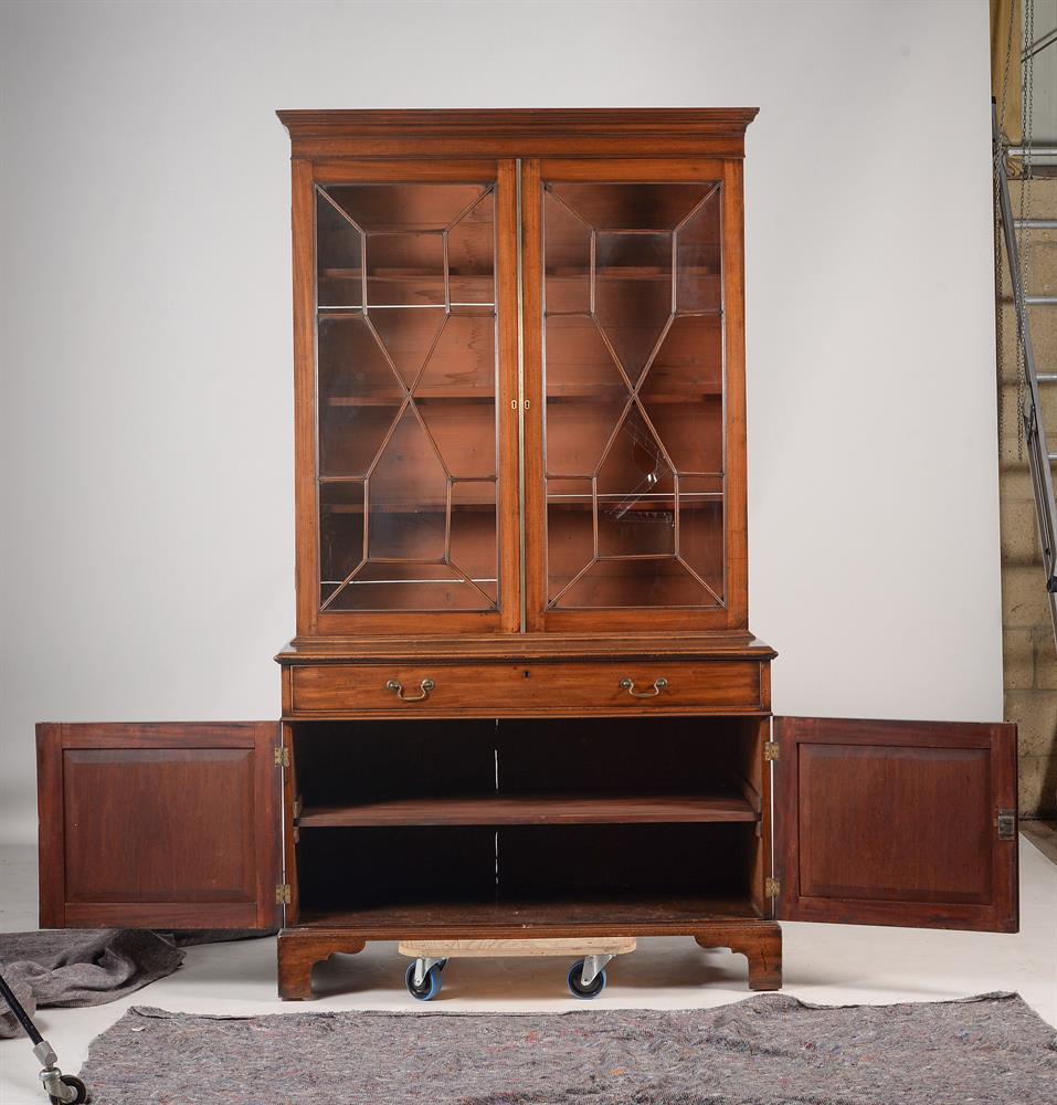 A GEORGE III MAHOGANY AND GLAZED BOOKCASE CABINET - Image 2 of 2