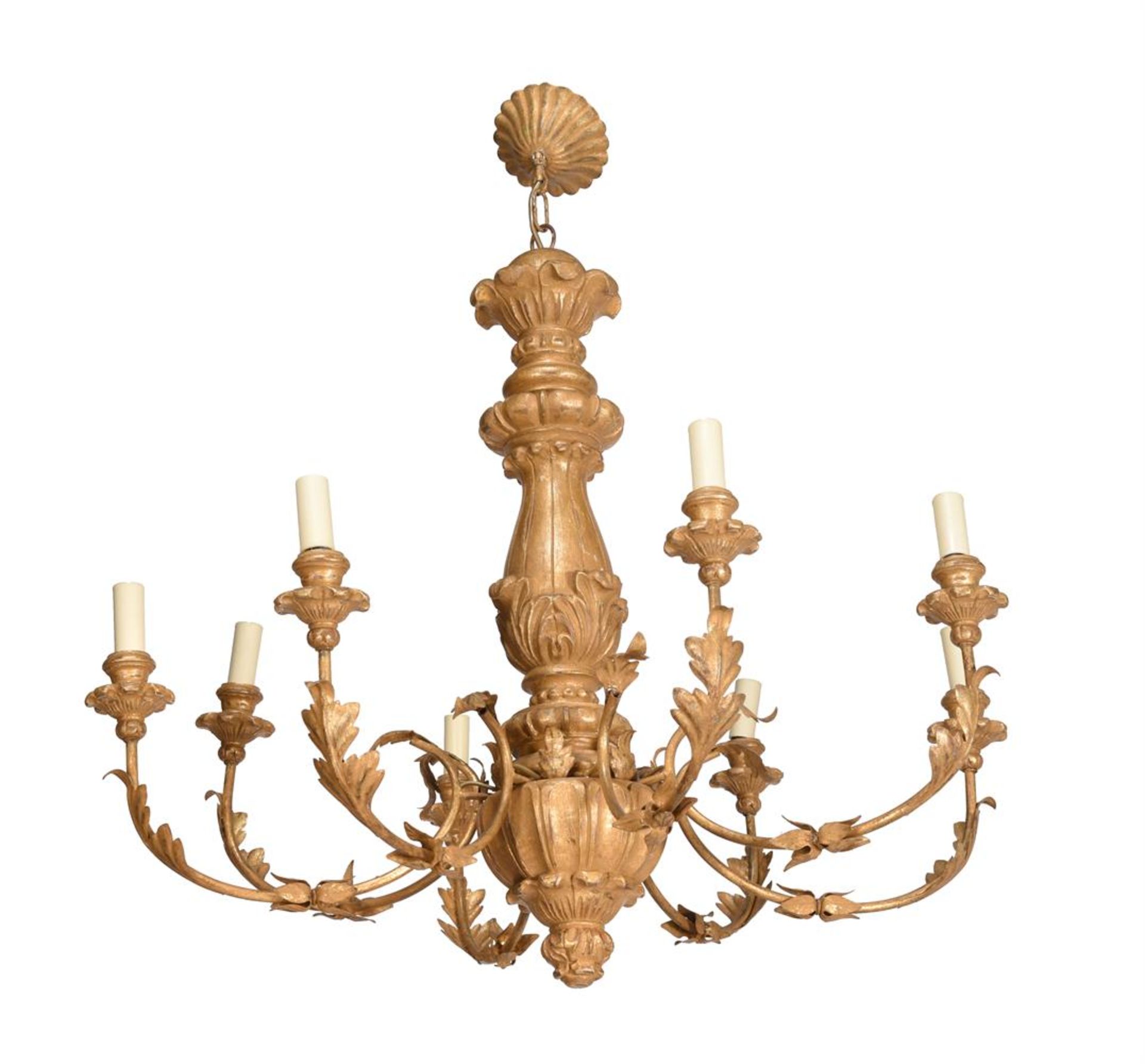 A PAIR OF GILTWOOD AND GILT METAL EIGHT BRANCH CHANDELIERS IN 18TH CENTURY STYLE - Bild 3 aus 4