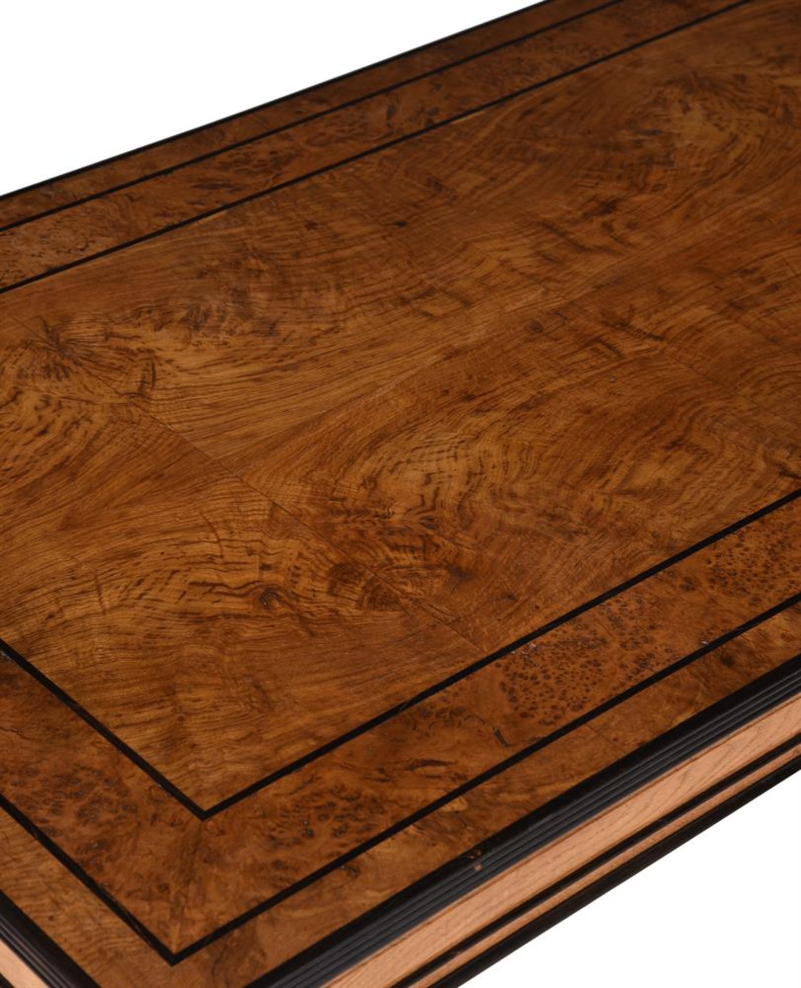 A MODERN WALNUT AND EBONISED LOW TABLE - Image 4 of 4