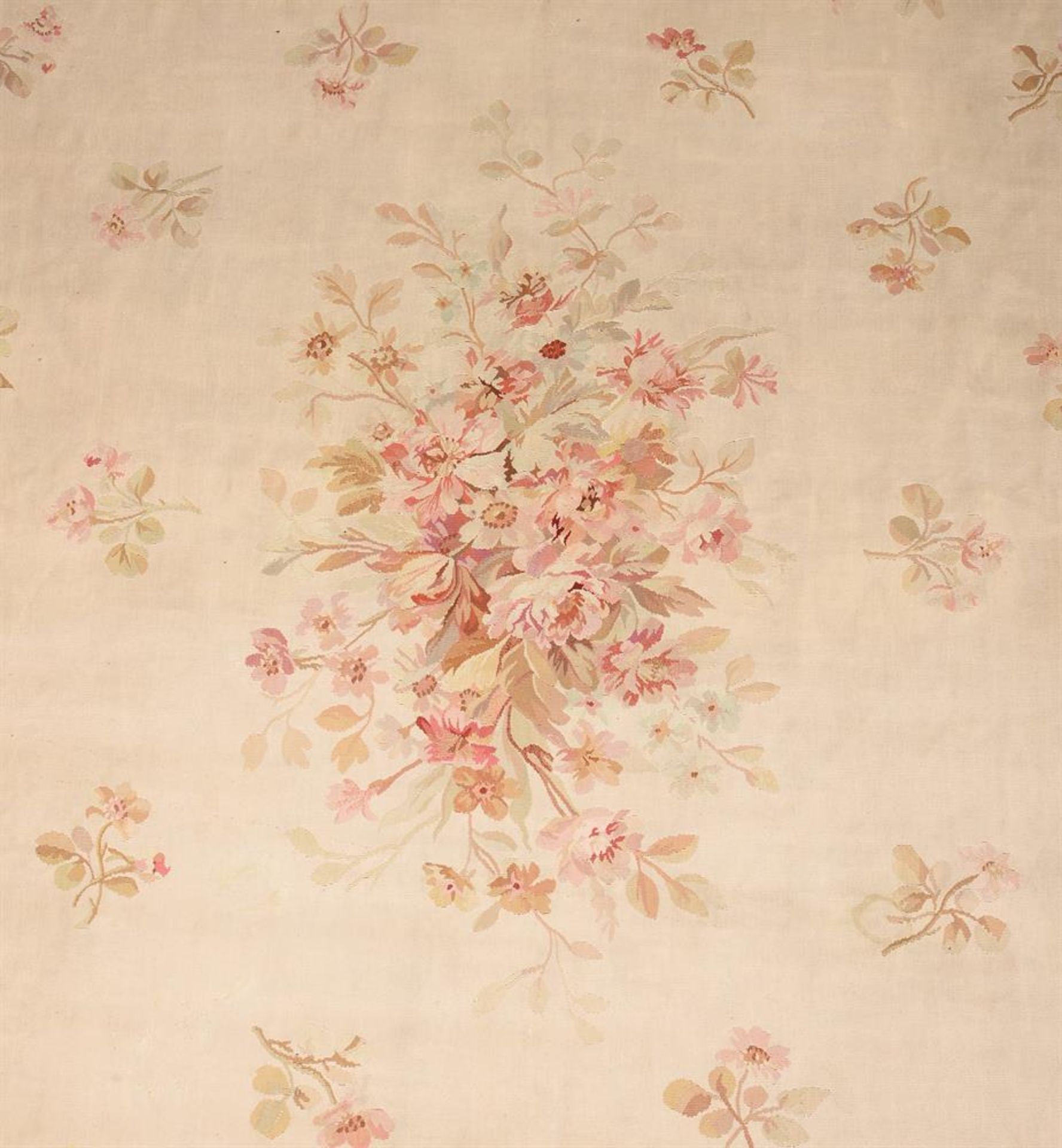 AN AUBUSSON CARPET - Bild 2 aus 3