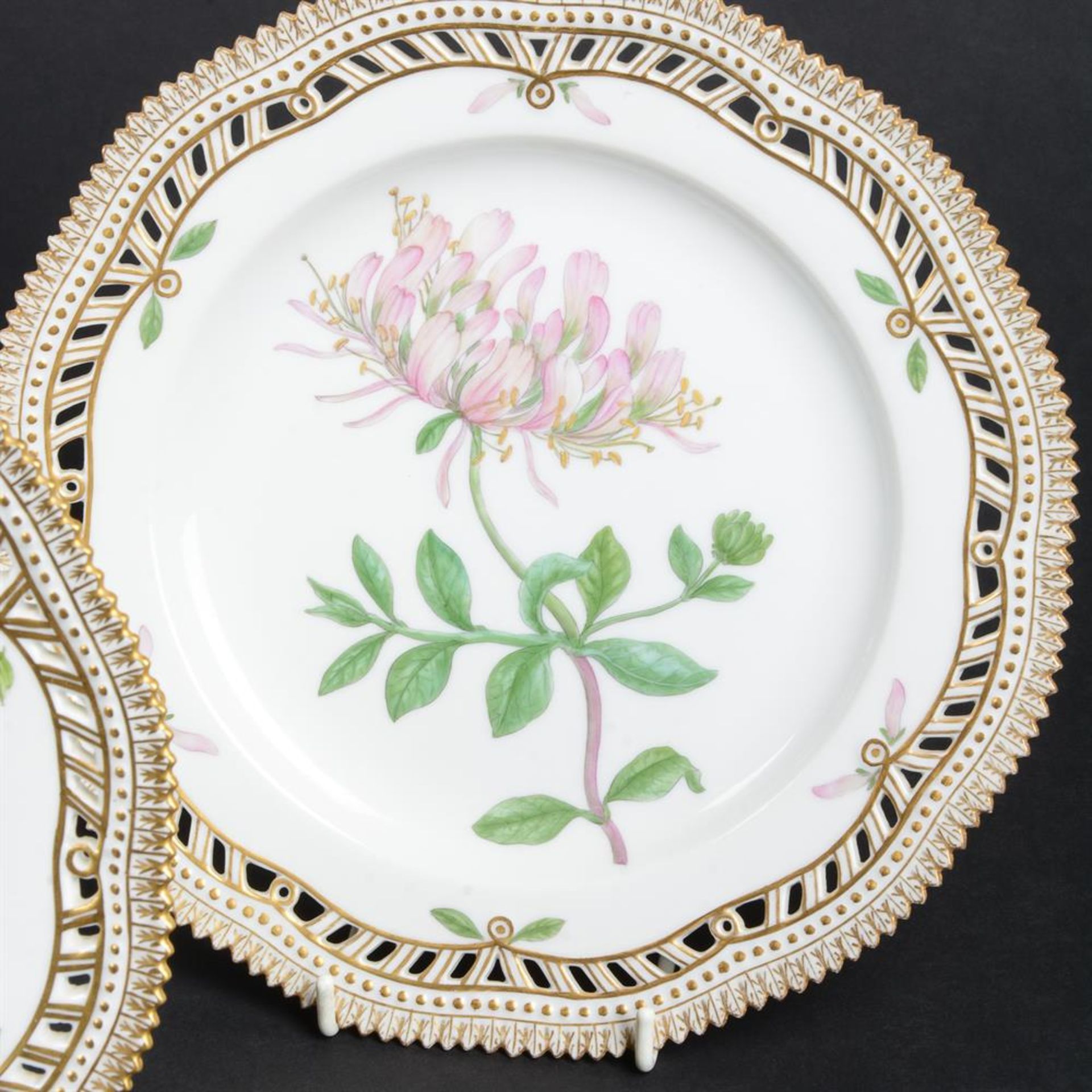 SIX MODERN ROYAL COPENHAGEN FLORA DANICA DESSERT PLATES WITH PIERCED BORDERS - Image 8 of 9