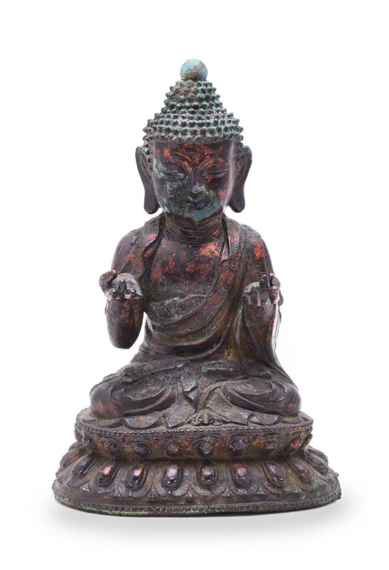 A CHINESE LACQUERED GILT BRONZE FIGURE OF BUDDHA