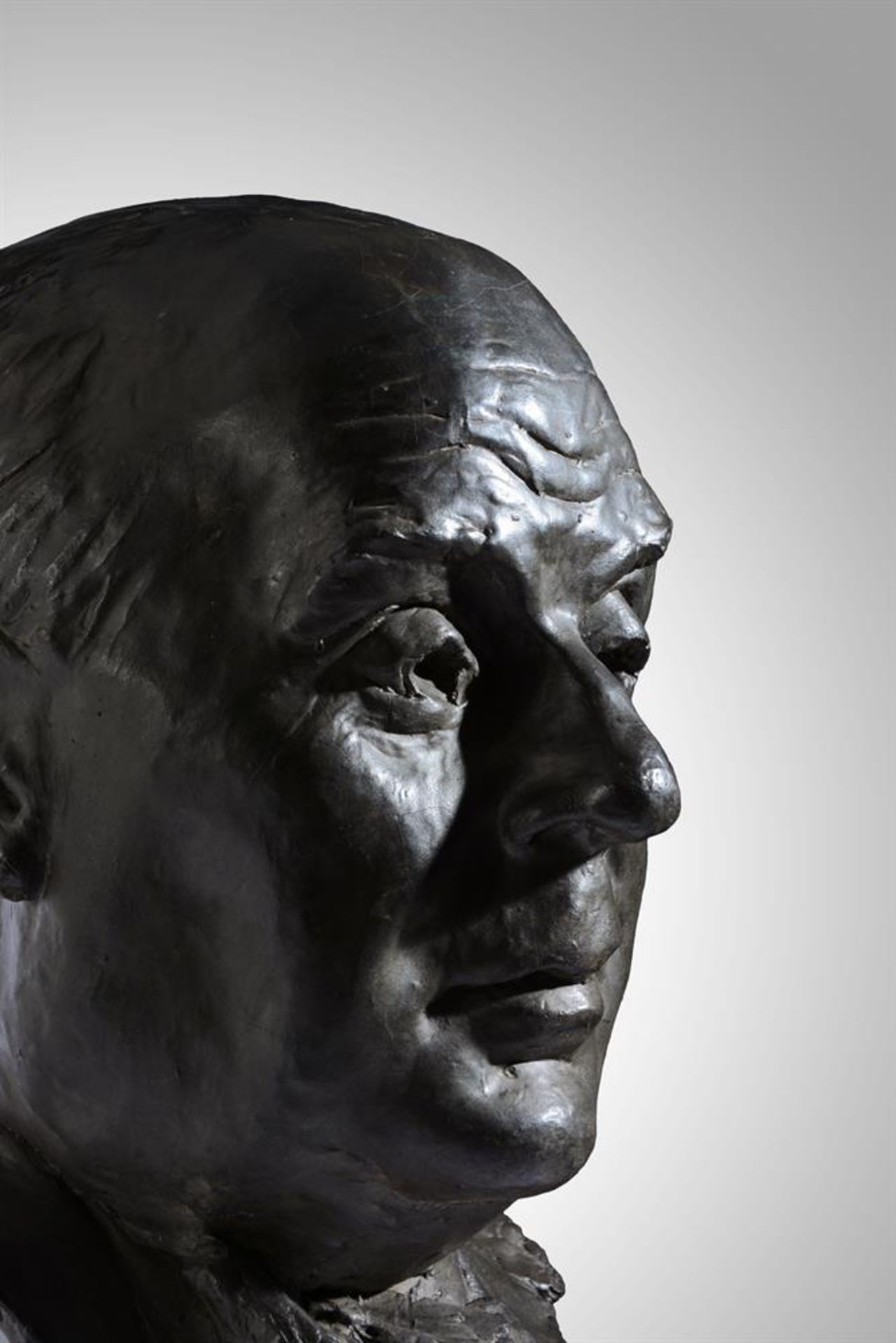 λ SYDNEY HARPLEY (BRITISH 1927-1992), BUST, MANAGING DIRECTOR, CIMENT FONDU - Image 2 of 4