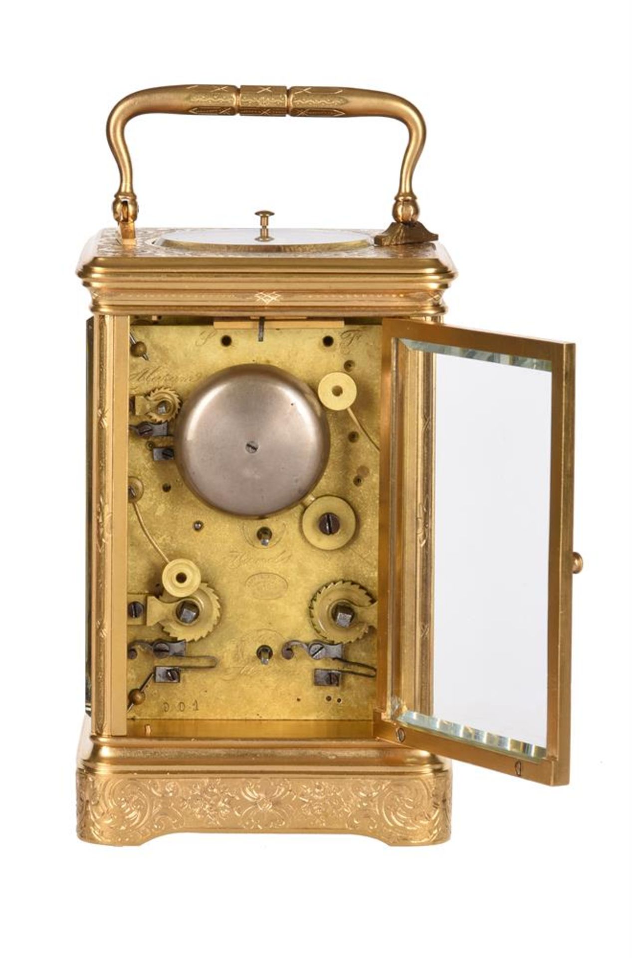 A FRENCH ENGRAVED GILT BRASS CENTRE-SECONDS REPEATING ALARM CARRIAGE CLOCK WITH DECORATED PLATFORM - Bild 3 aus 3