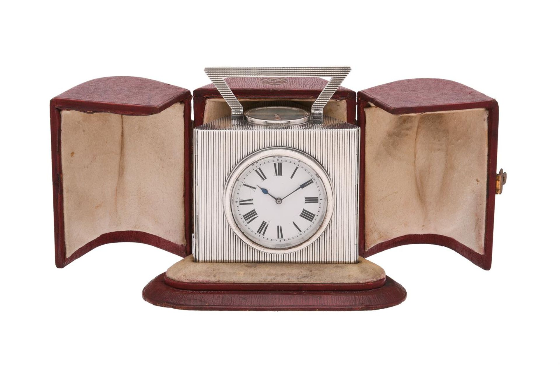 A GEORGE V SILVER TRIANGULAR DESK CARRIAGE TIMEPIECE COMPENDIUM WITH BAROMETER, COMPASS AND CALENDAR - Bild 9 aus 9