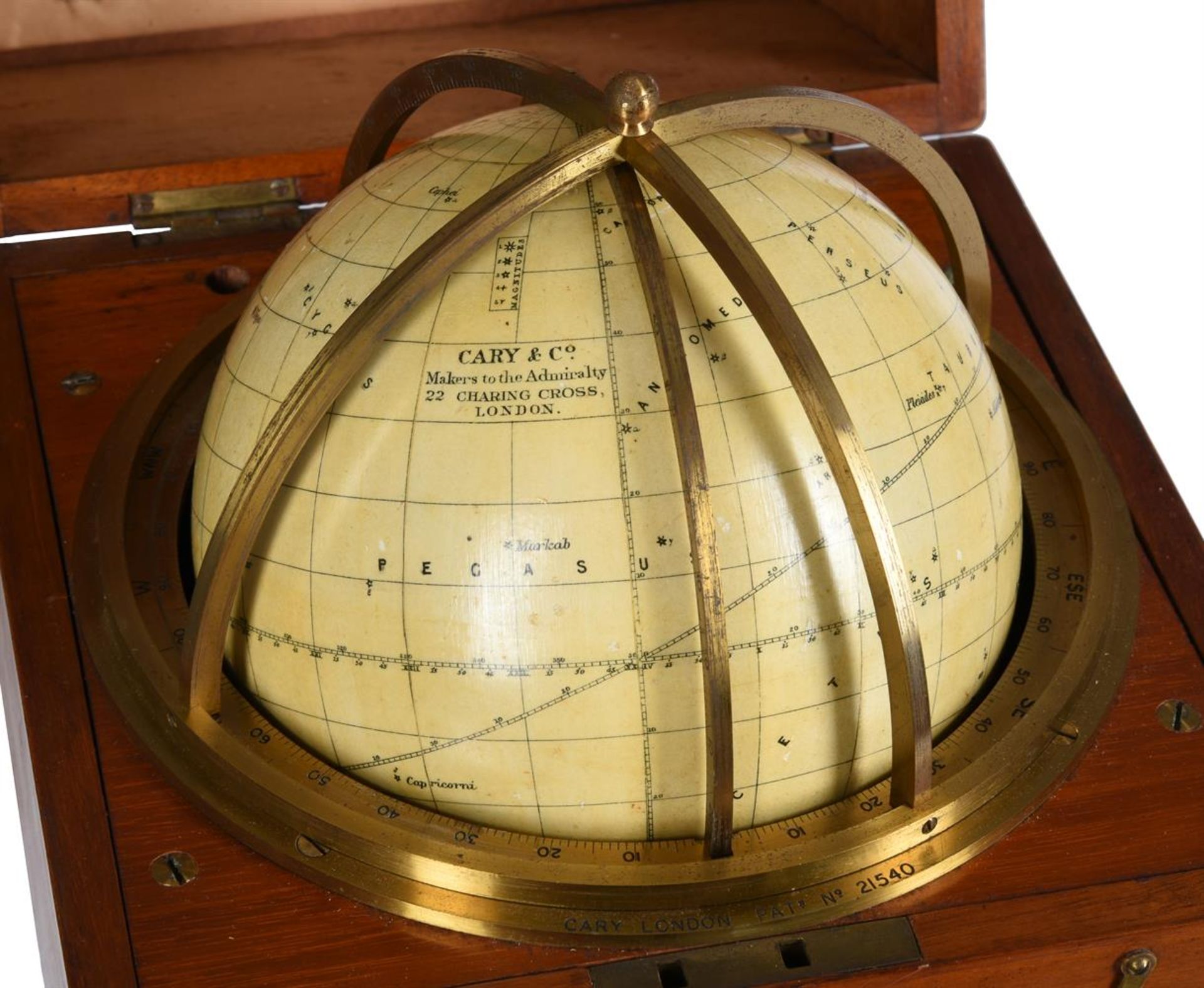 AN ENGLISH 5.5 INCH CELESTIAL NAVIGATIONAL 'STAR' GLOBE - Bild 2 aus 4