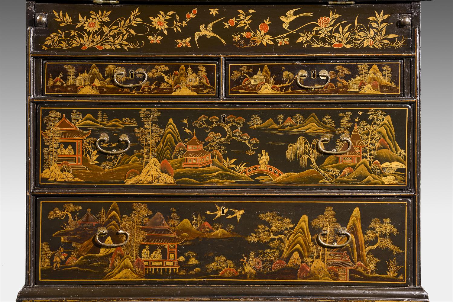 A BLACK LACQUER AND GILT CHINOISERIE DECORATED BUREAU, IN QUEEN ANNE STYLE - Image 7 of 10