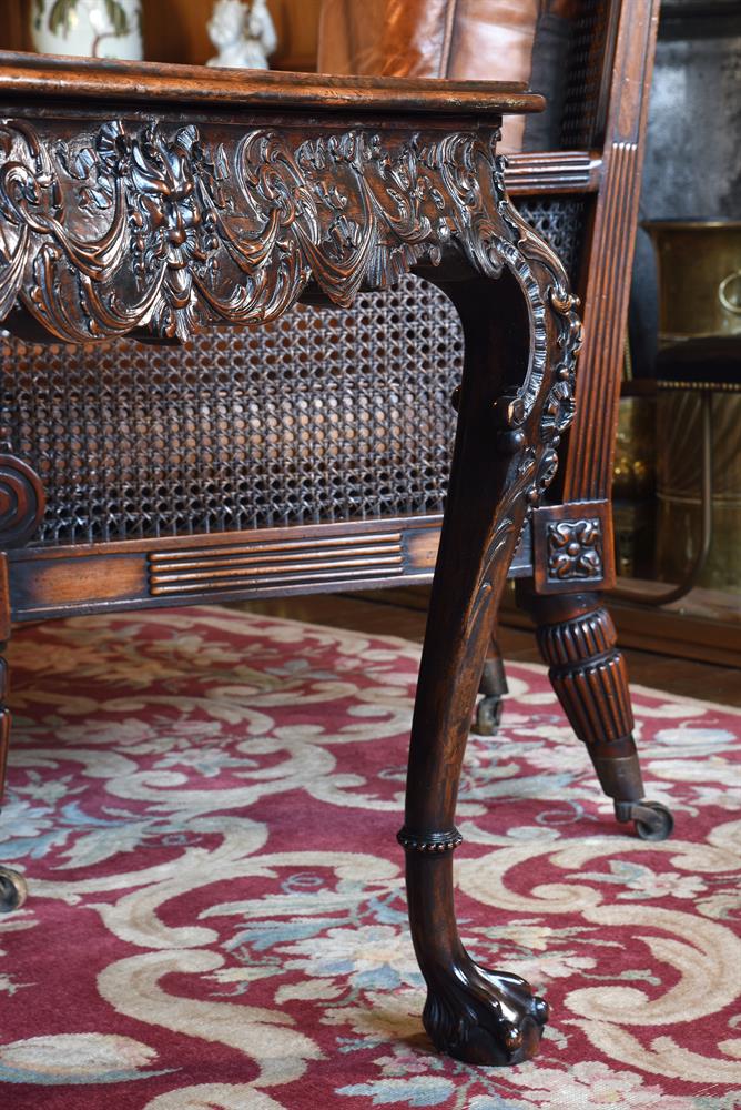 AN IRISH GEORGE II CARVED MAHOGANY CENTRE TABLE, CIRCA 1750 - Image 6 of 6