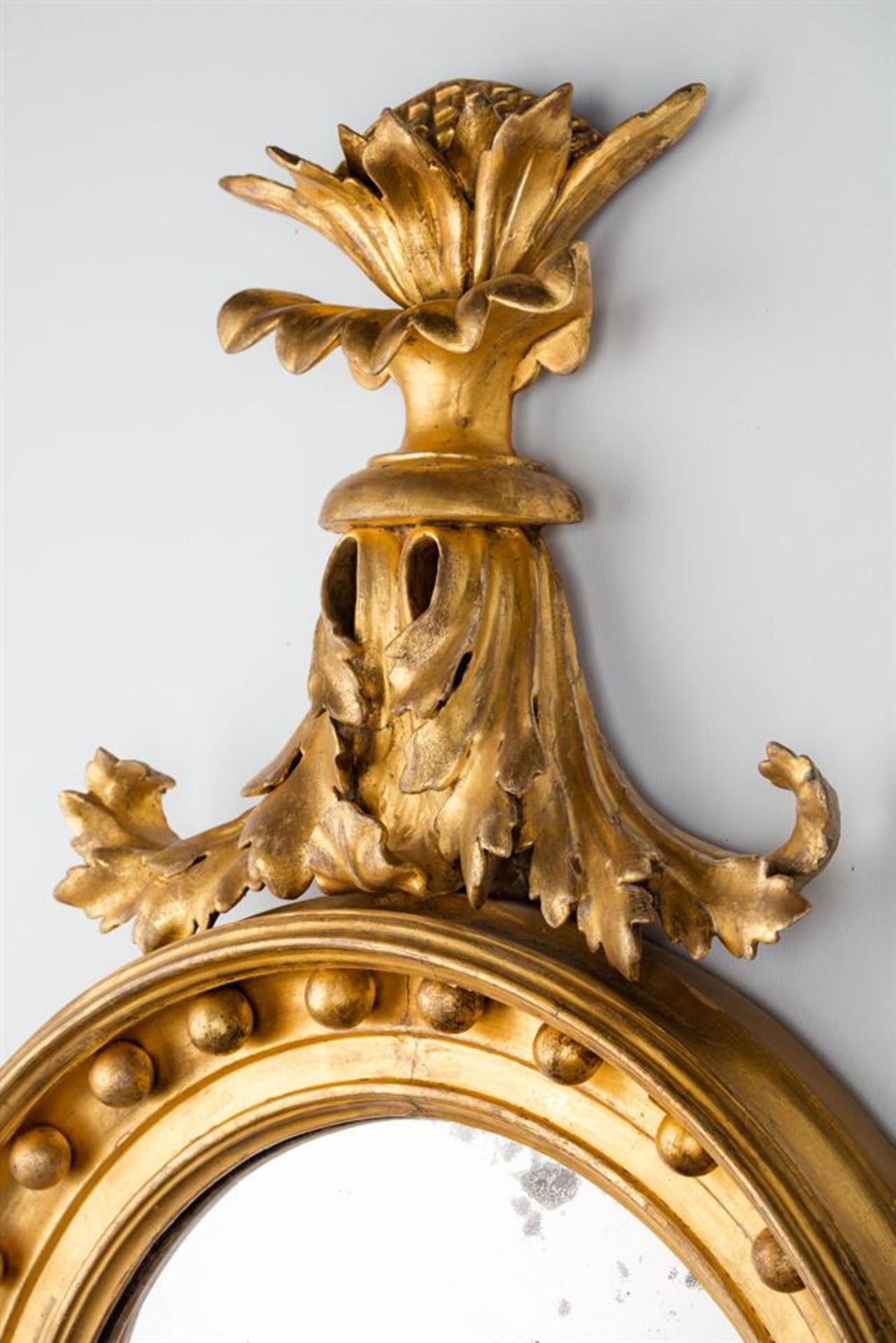 A REGENCY CARVED GILTWOOD CONVEX MIRROR, CIRCA 1820 - Image 4 of 6