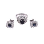 A PAIR OF DIAMOND AND SAPPHIRE CLUSTER EARRINGS AND RING, CIRCA 1970