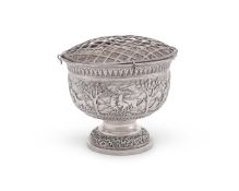 AN INDIAN SILVER PEDESTAL ROSE BOWL