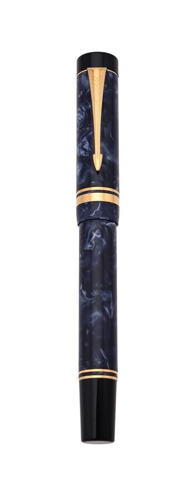 PARKER, DUOFOLD, A MARBLED FOUNTAIN PEN