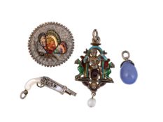 Y A SMALL COLLECTION OF LATE 19TH/EARLY 20TH CENTURY JEWELLERY