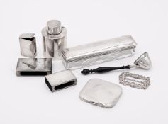 A COLLECTION OF SILVER ITEMS