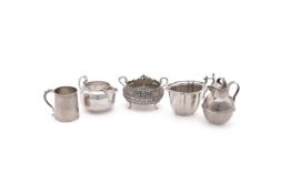 A COLLECTION OF SILVER ITEMS