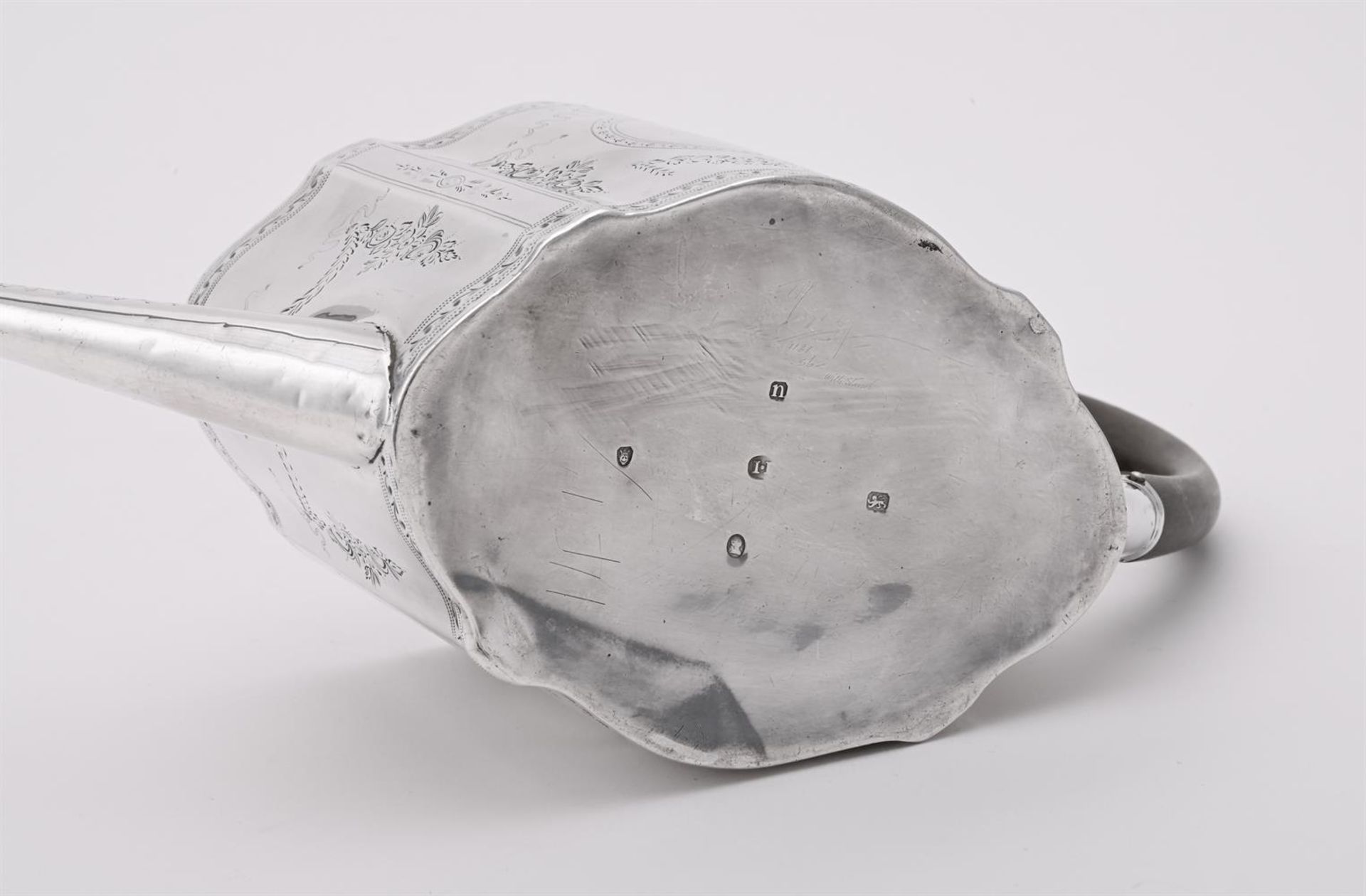 A GEORGE III SILVER SHAPED OVAL TEAPOT - Image 3 of 3