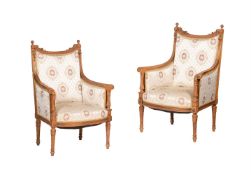 A PAIR OF FRENCH CARVED BEECH ARMCHAIRS, IN LOUIS XVI STYLE, LATE 19TH/EARLY 20TH CENTURY