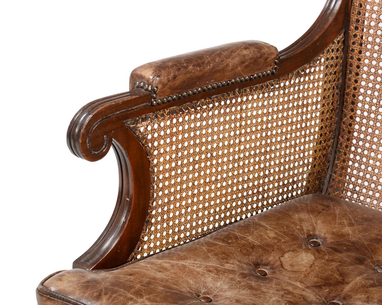A PAIR OF MAHOGANY LIBRARY BERGERE ARMCHAIRS, IN REGENCY STYLE, 20TH CENTURY - Image 3 of 6