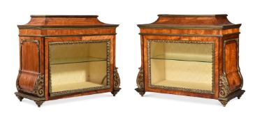 Y A PAIR OF FRENCH TULIPWOOD, SATINWOOD AND GILT METAL MOUNTED TABLE TOP DISPLAY CABINETS