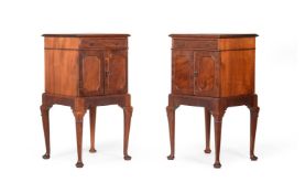 A PAIR OF MAHOGANY BEDSIDE CABINETS, IN GEORGE II STYLE, 20TH CENTURY