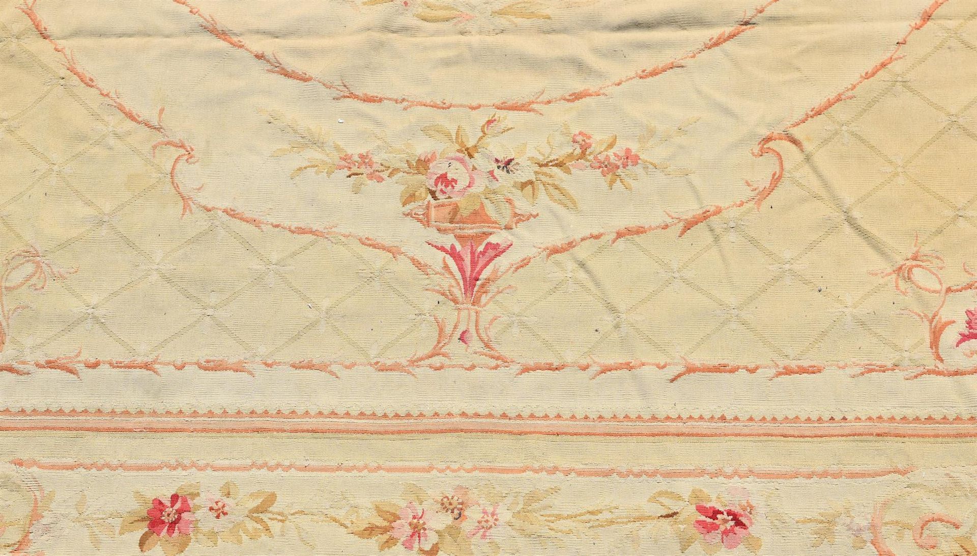A FRENCH AUBUSSON RUG - Image 3 of 3