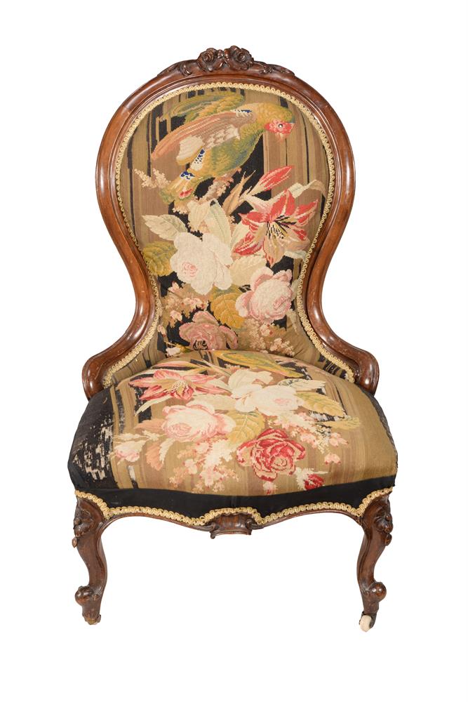 A VICTORIAN WALNUT AND TAPESTRY UPHOLSTERED SIDE CHAIR - Image 2 of 2