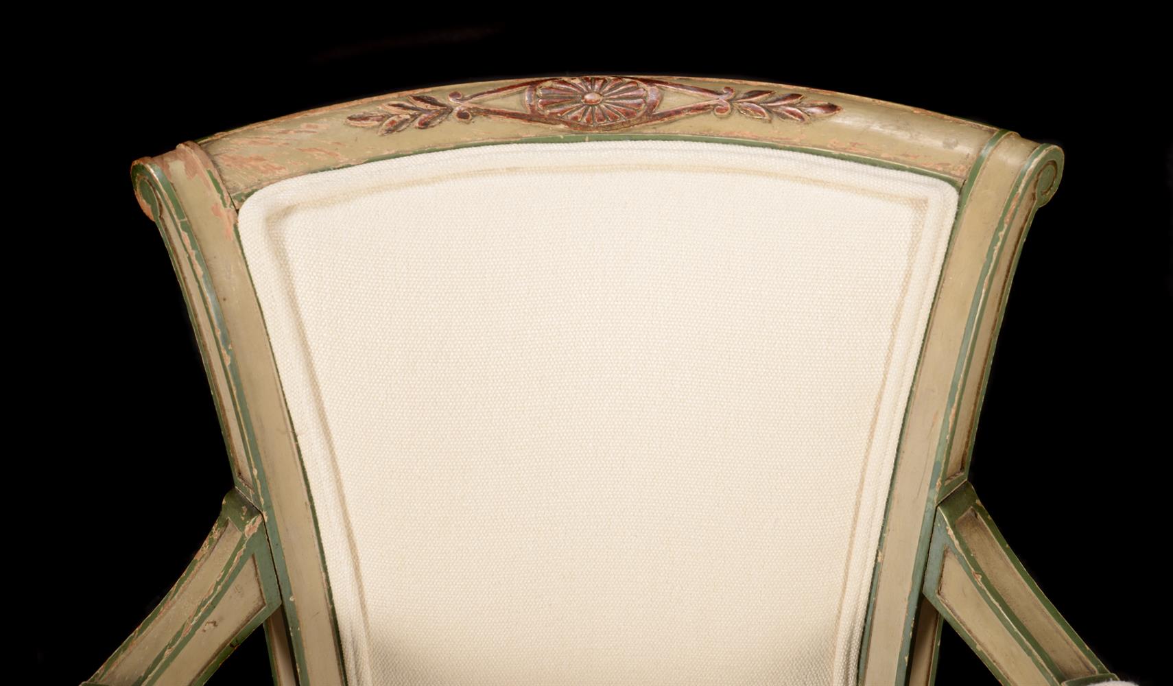 A PAIR OF FRENCH PAINTED AND UPHOLSTERED ARMCHAIRS IN EARLY 19TH CENTURY STYLE - Bild 3 aus 3