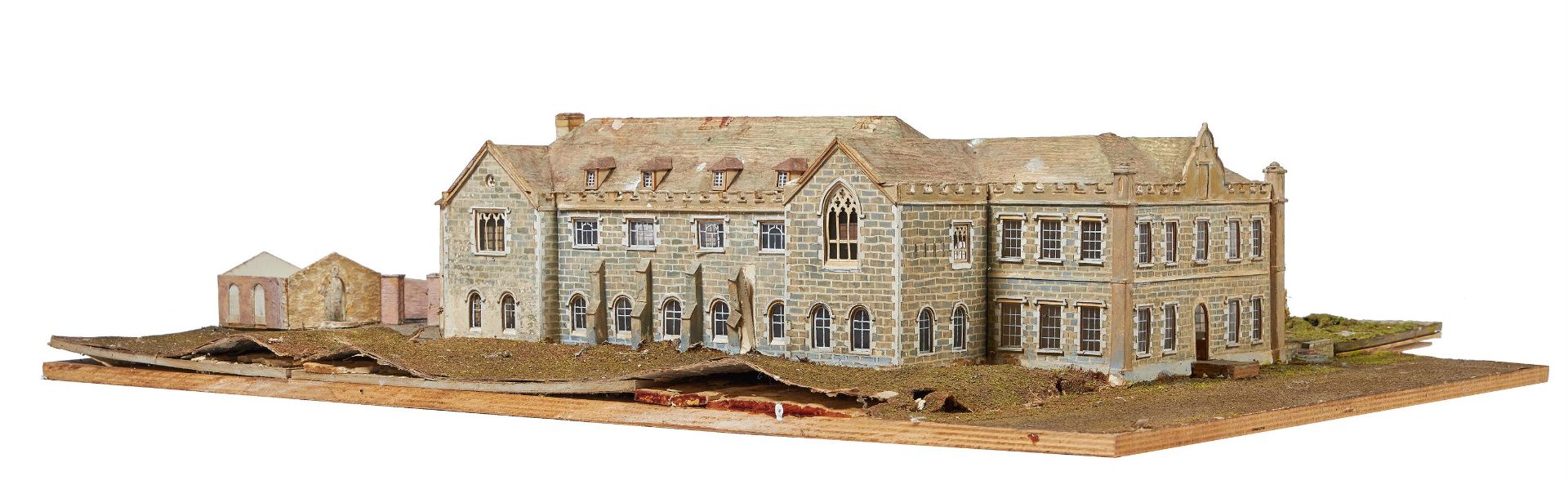 AN ARCHITECTURAL MODEL OF FLAXLEY ABBEY, BY OLIVER MESSEL - Image 10 of 34