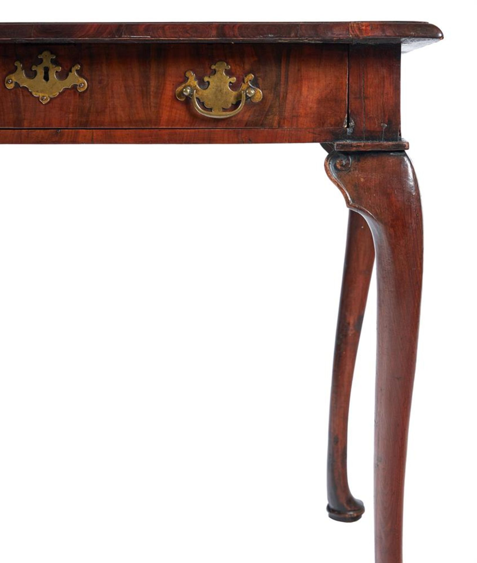 AN OYSTER VENEERED AND LINE INLAID SIDE TABLE, LATE 17TH CENTURY AND LATER - Image 4 of 7