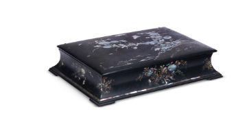 Y A VICTORIAN PAPIER MACHE AND MOTHER-OF-PEARL WORK BOX JENNENS & BETTRIDGE, CIRCA 1860
