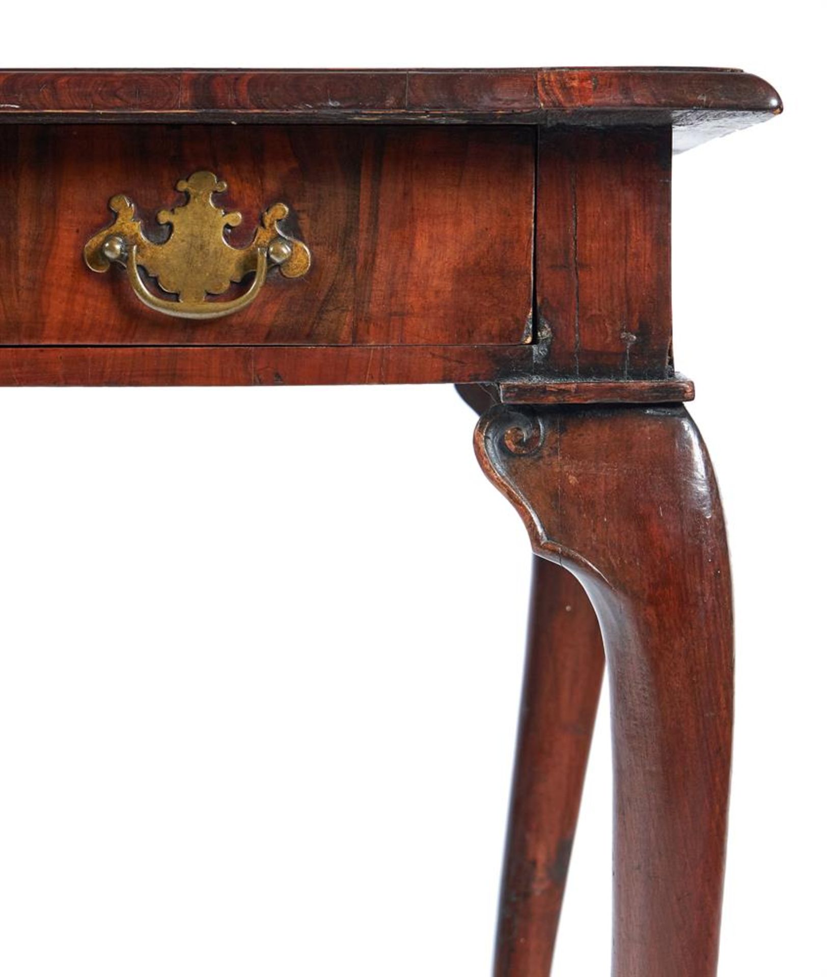 AN OYSTER VENEERED AND LINE INLAID SIDE TABLE, LATE 17TH CENTURY AND LATER - Image 5 of 7