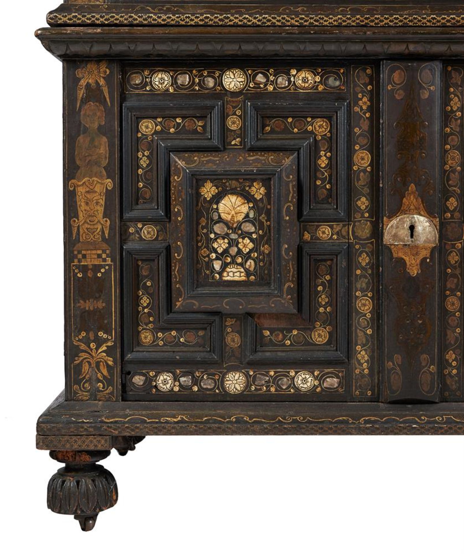 Y A CHARLES II PAINTED OAK, MOTHER OF PEAR AND BONE INLAID ENCLOSED CHEST OF DRAWERS, CIRCA 1660 - Image 7 of 17