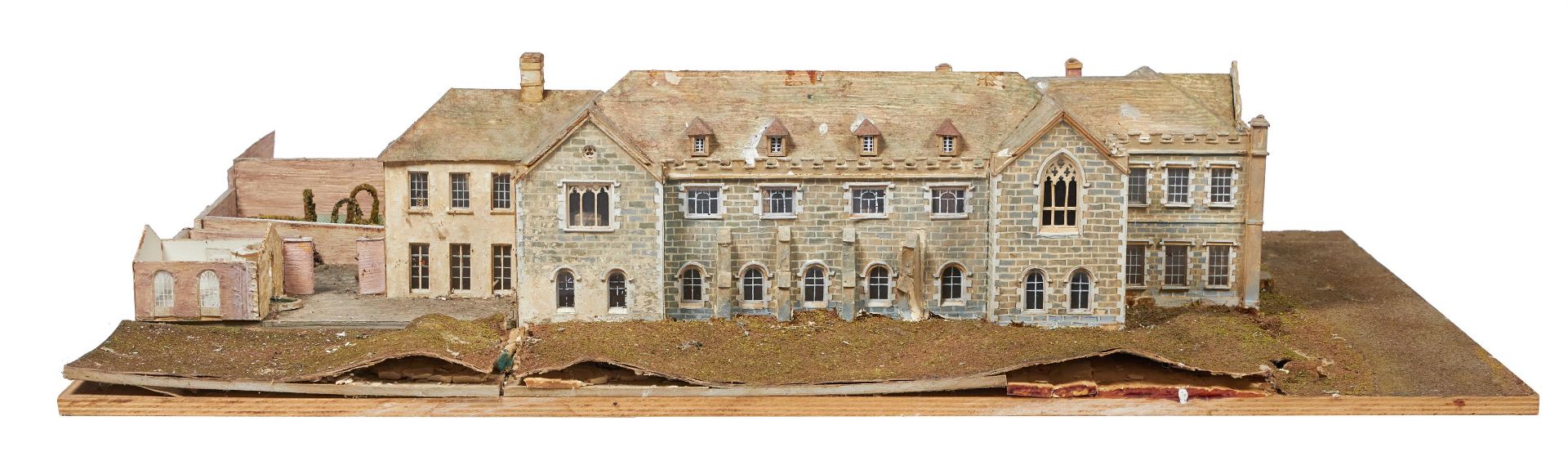 AN ARCHITECTURAL MODEL OF FLAXLEY ABBEY, BY OLIVER MESSEL - Image 8 of 34