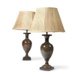 A PAIR OF TURNED SERPENTINE BALUSTER TABLE LAMPS, 20TH CENTURY