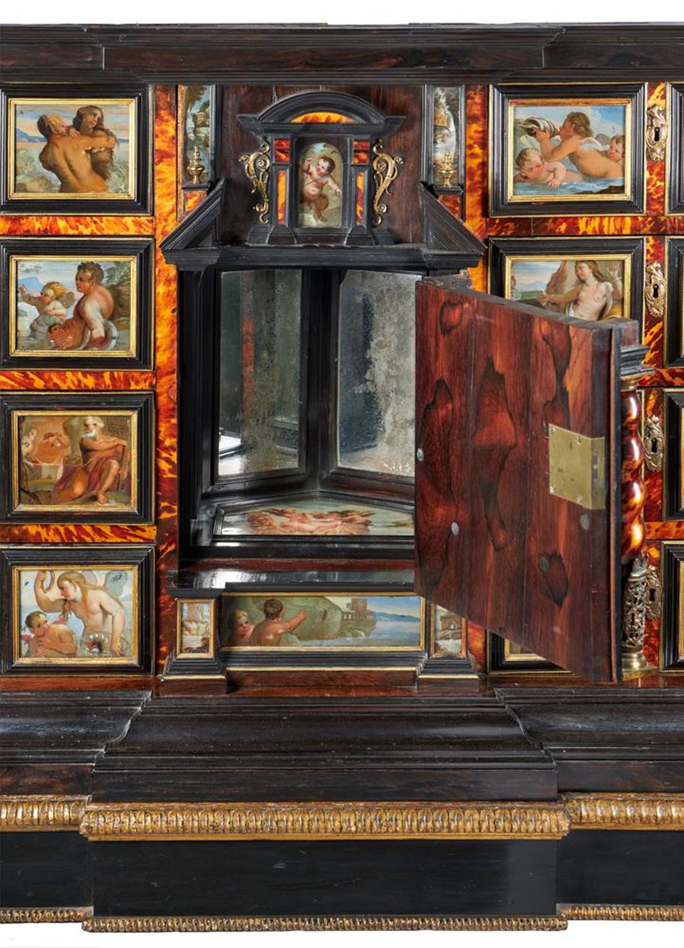 Y A SOUTH ITALIAN VERRE EGLOMISE TORTOISHELL, ROSEWOOD, EBONISED AND EBONY CABINET, LATE 17TH CENTUR - Image 4 of 11