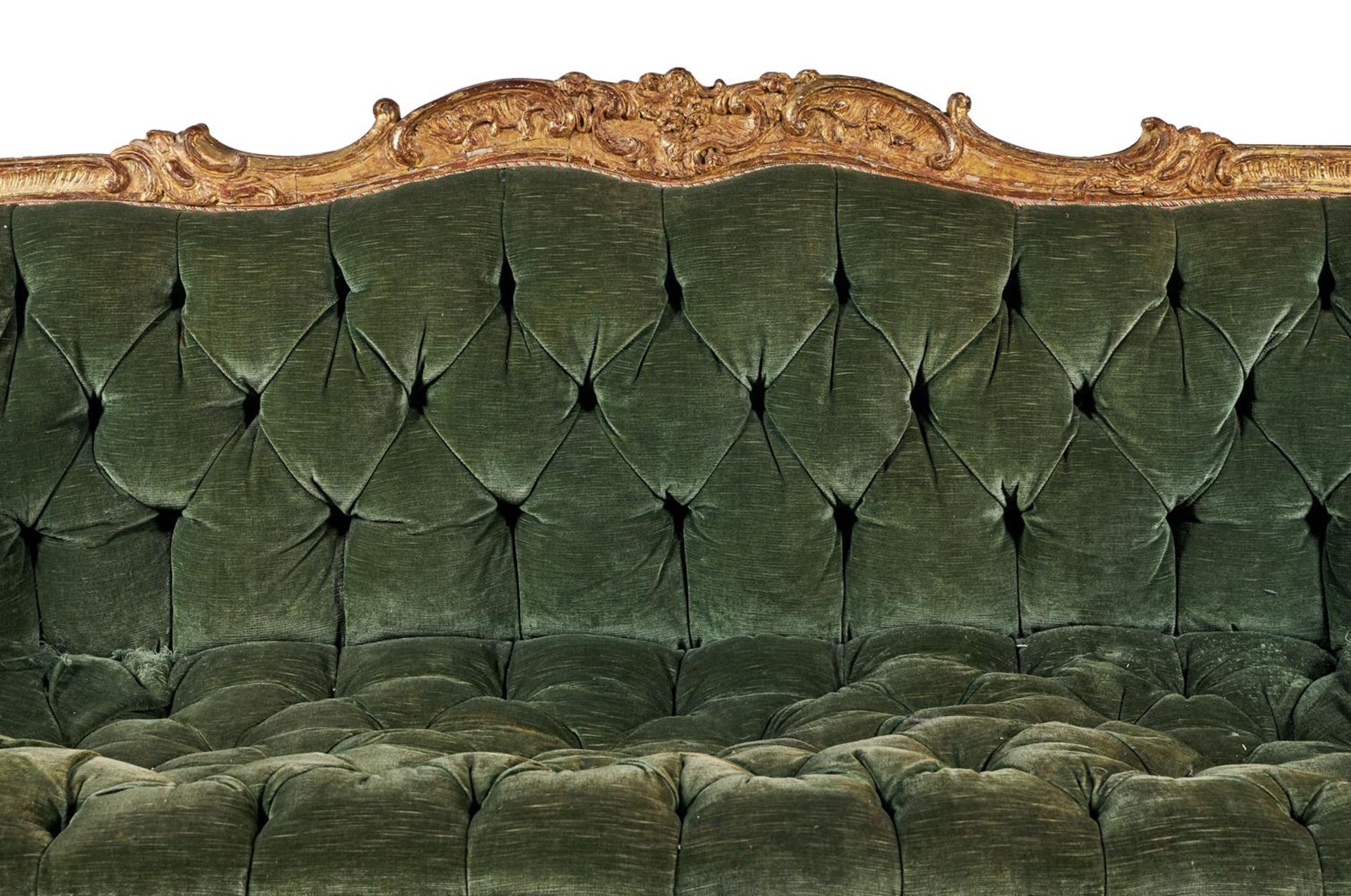 A LARGE CONTINENTAL CARVED GILTWOOD SOFA OR CANAPE A CONFIDENTS, MID 18TH CENTURY - Image 2 of 9