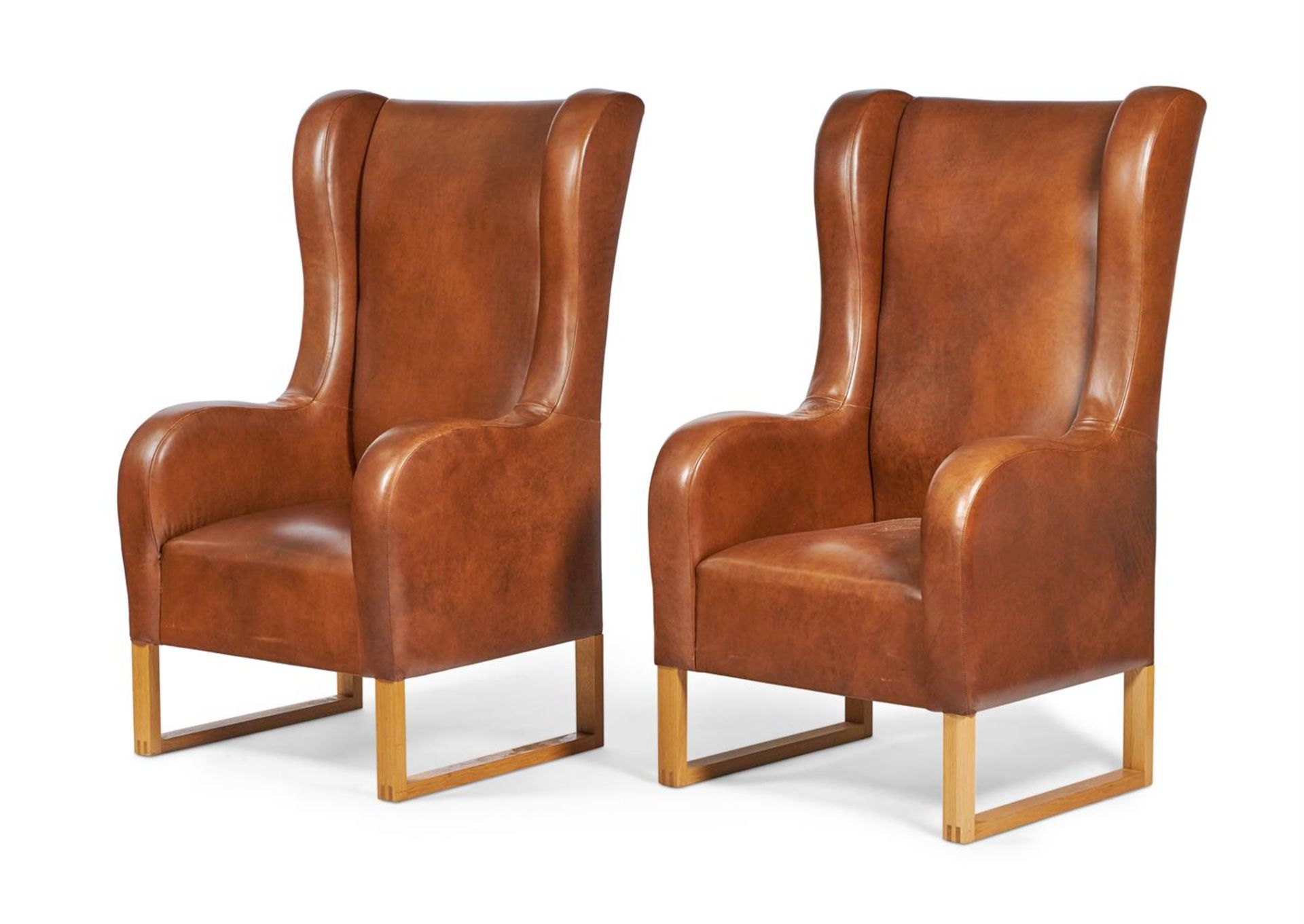 A SET OF FOUR OAK AND LEATHER UPHOLSTERED WING ARMCHAIRS, MODERN - Image 2 of 2