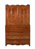 Y A GEORGE III MAHOGANY SECRETAIRE BOOKCASE