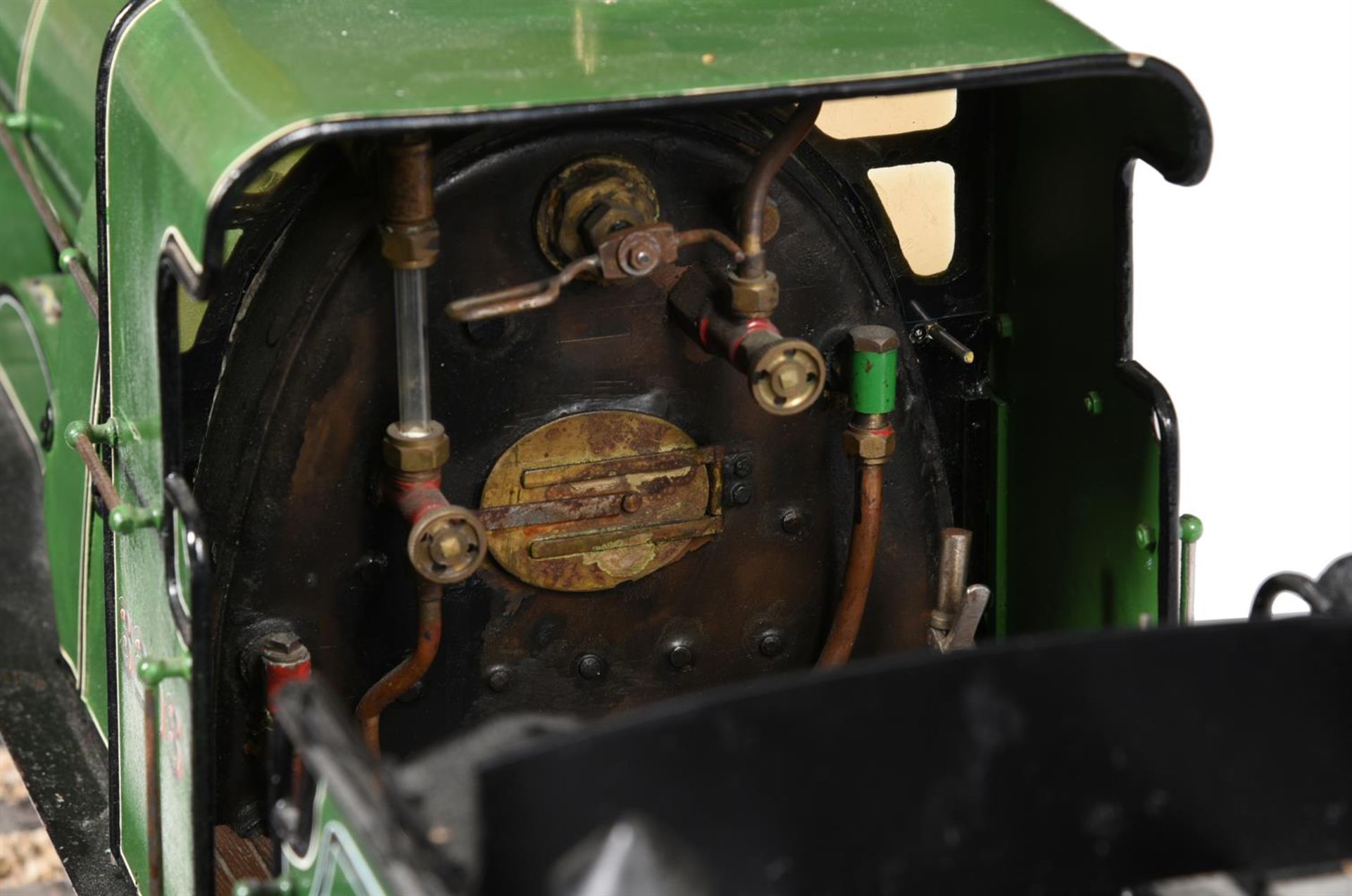 A well-engineered3 1/2 inch gauge model of a live steam 4-4-2 LNER Class C1 tender locomotive - Image 3 of 3