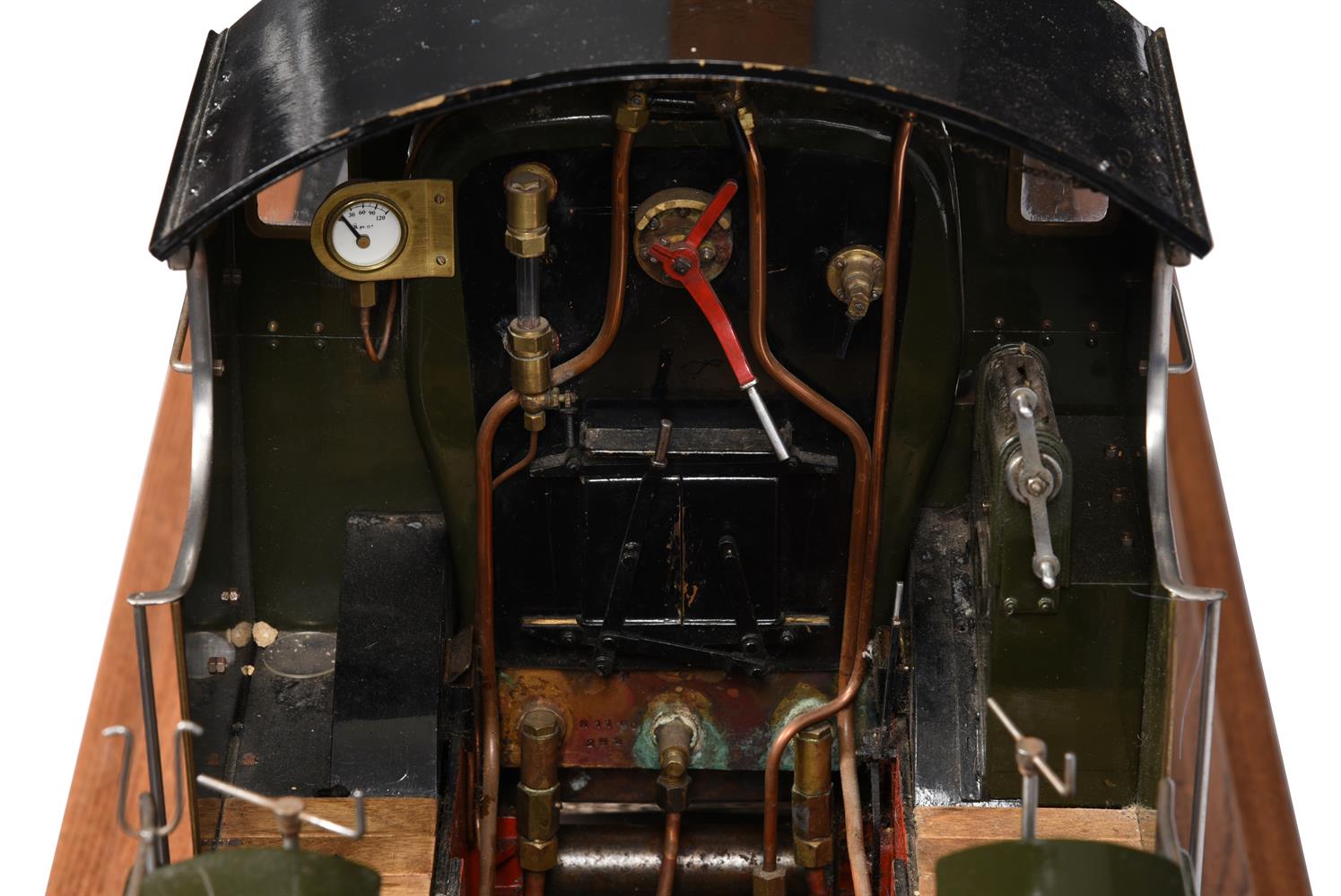 A fine 5 inch gauge model of GWR County Class 4-4-0 locomotive and tender No 3822 'County of Brecon' - Image 6 of 6