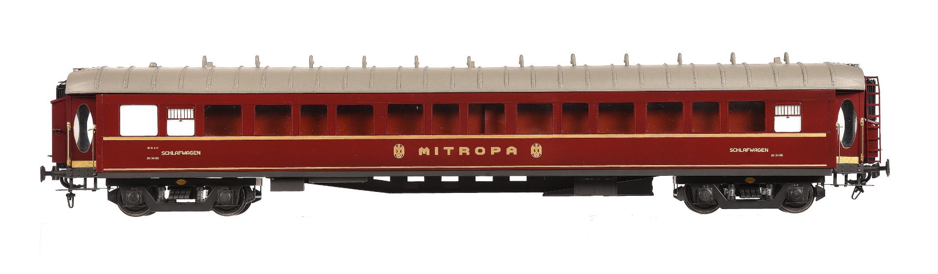 A fine detailed gauge 1 rake of four Metropa Schlafwagon eight-wheeled railway coaches - Image 4 of 5