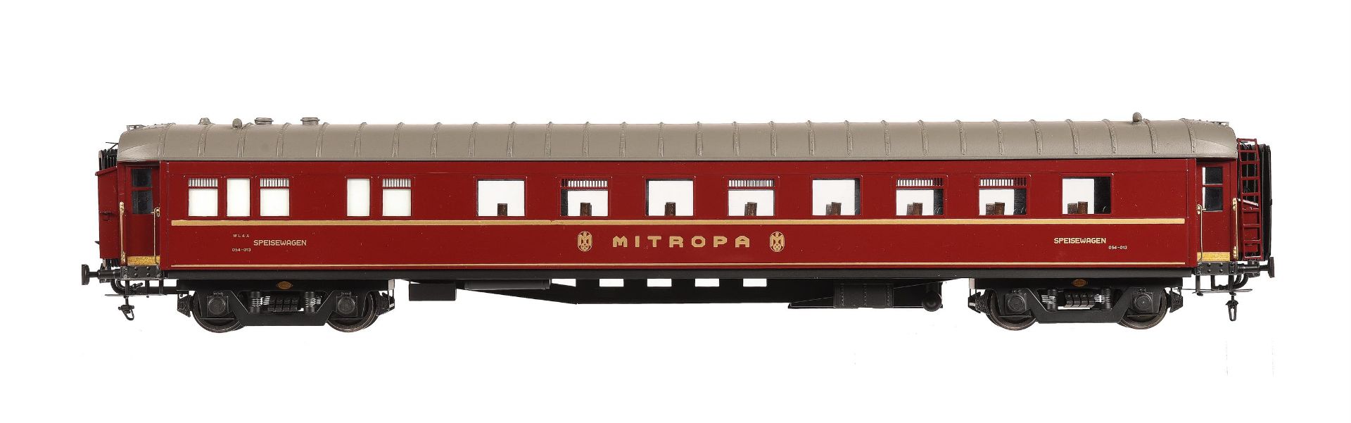 A fine detailed gauge 1 rake of four Metropa Schlafwagon eight-wheeled railway coaches - Image 3 of 5