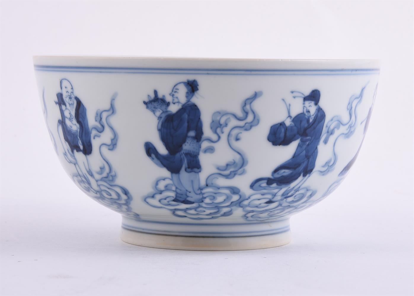 A Chinese blue and white 'Eight Immortals' bowl - Image 2 of 4