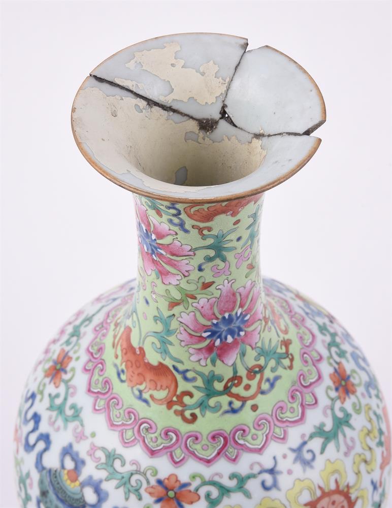 A Chinese Famille Rose 'Eight Buddhist Emblems' vase - Image 3 of 4