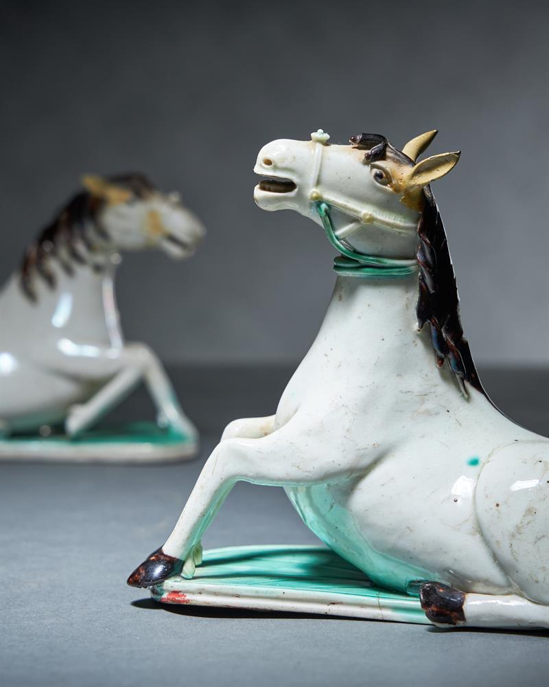 A rare pair of Chinese white glazed figures of horse water droppers - Image 2 of 4