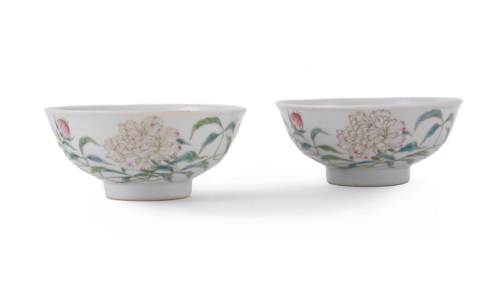 A pair of Chinese famille rose peony flower pattern cups