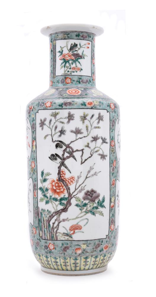 A Chinese Famille Verte rouleau vase - Image 2 of 5