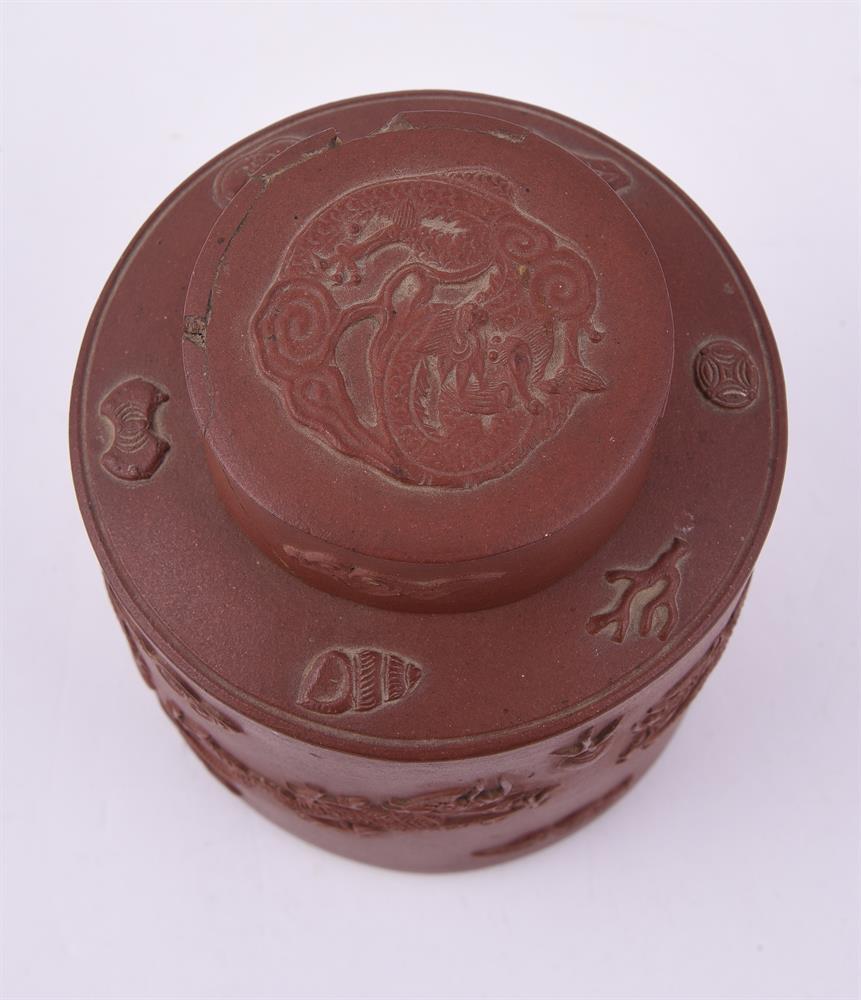 A Chinese Yixing tea cannister and cover - Image 3 of 5