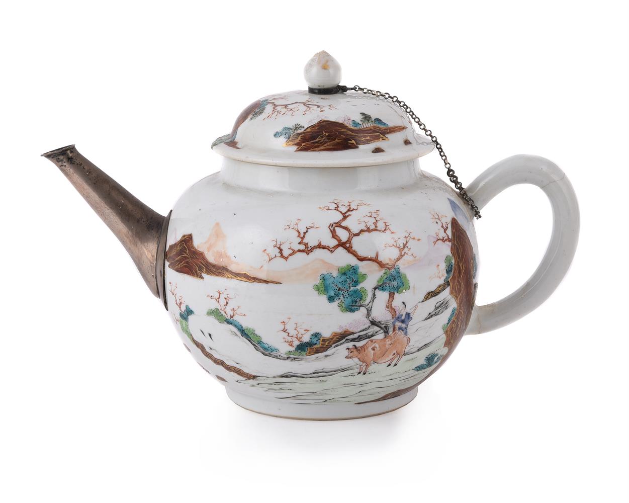 A large Chinese Export teapot and cover